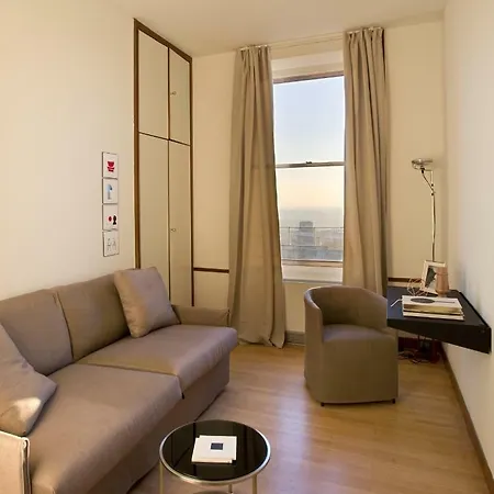 Aparthotel Domux Torre Velasca Milan